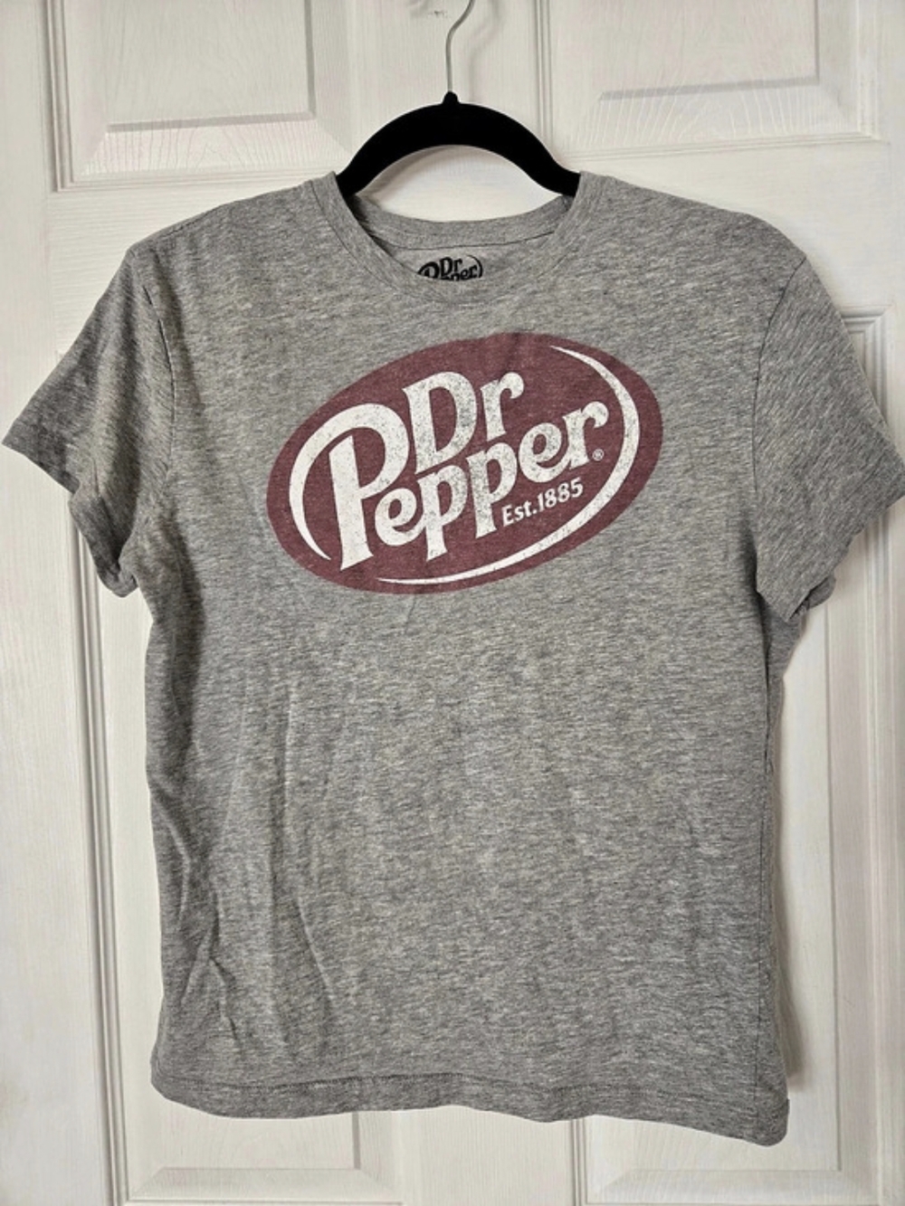Dr Pepper Classic Logo Heather Gray Graphic T-Shirt